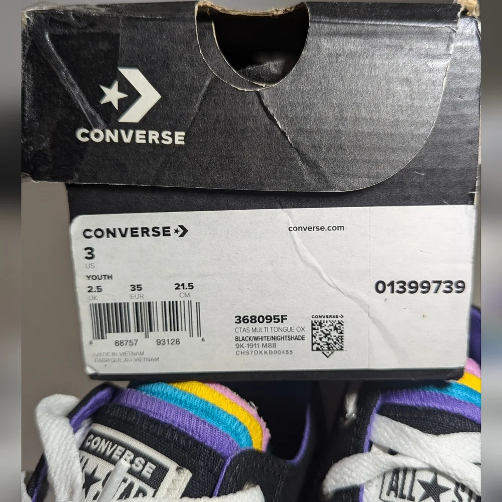 Converse Chuck Taylor All Star Multi-Tongue Low Sneaker Size 3.0